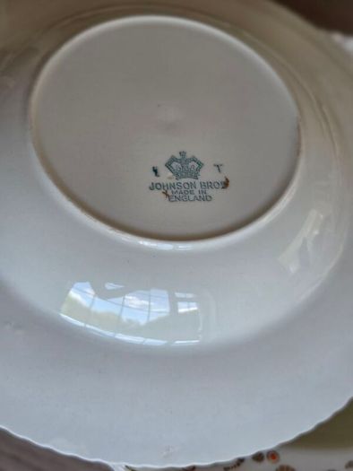 Dinner Set Johnson Bros