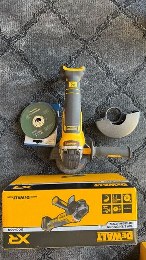 DeWalt tool set