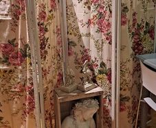 4 Fold Wood Floral Screen