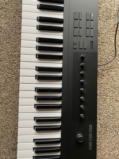 Komplete Kontrol A61
