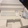 iMAC 24" - 99% New (unboxed, but unused) Image 5
