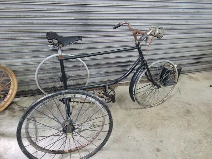Abingdon King Dick Vintage Tricycle