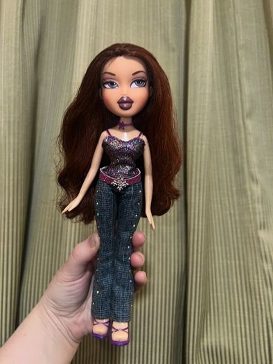 Bratz Hollywood Style Dana doll