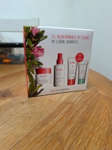 Clarins favourites make up New