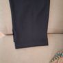 Short black trousers Image 8