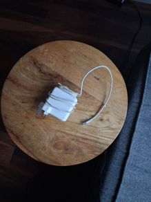 85W Macbook charger