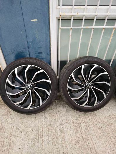 17" Genuine VW Ventura Alloys Good Tyres