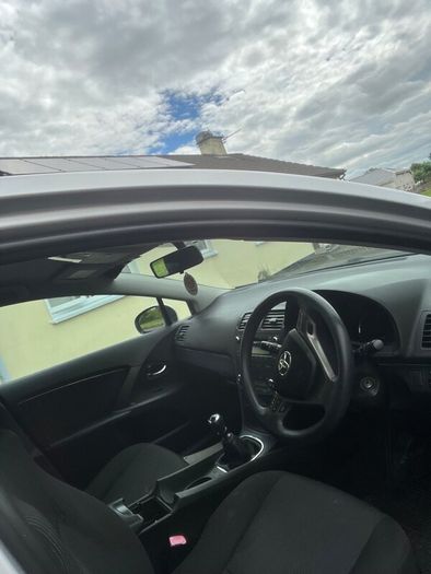 Toyota Avensis 2010 Brand NEW NCT