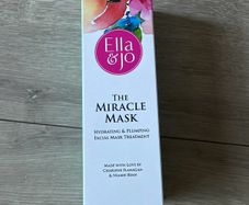 Ella and Jo The Miracle Mask