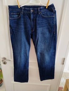 Saint Michaels vintage wash denim cotton jeans 36 waist and 27 leg in very good condition see last two photos for exact measurements FREE STANDARD POSTAGE INCLUDED