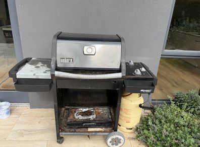 Weber bar b Q