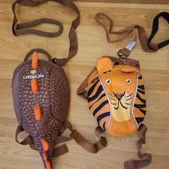 2 toddler backpacks with reins