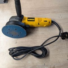 Dewalt DA sander 220v