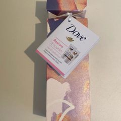 Dove Hand Cream and Nail File Gift Set