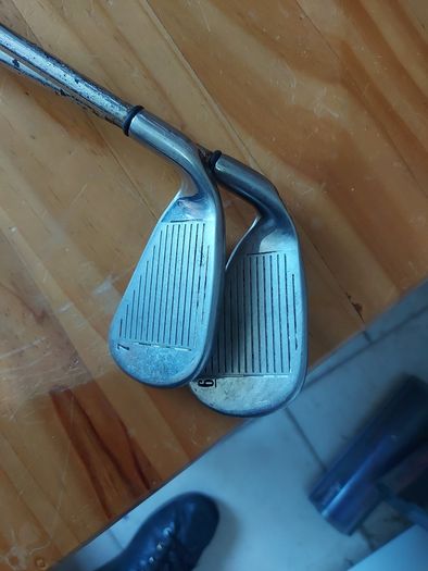 2 Big Bertha Golf Clubs, 6 Iron and 7 Iron, in reasonable condition, see pictures