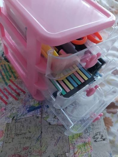 Storage box
