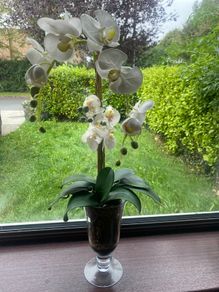 Artificial flower