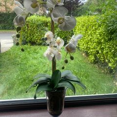 Artificial flower