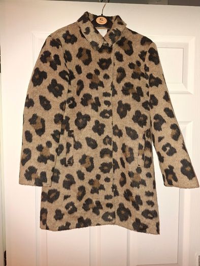 Stunning animal print elegant coat from Next, size 10 yo