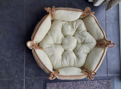 CUTE dog bed