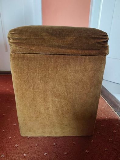 pouf/storage box/footrest
