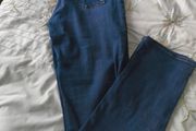 Ladies Levi's 712 slim jeans