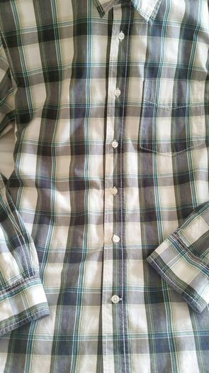 H&M Mans Shirt - Size L