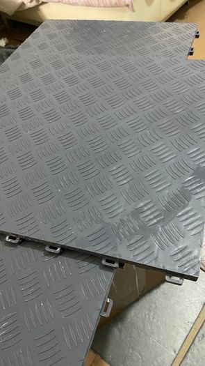 Floor plastic-rubber interlock tiles 40cm x 40cm (20)