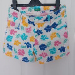 Girls Benetton Floral Shorts Age 8-9