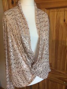 Gallery Ladies Biege and Gold Sequin Party Sparkle Top Uk 20 includes Postage
