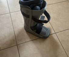 Ossur air stabilization boot