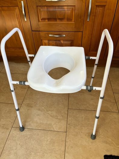 Toilet Frame