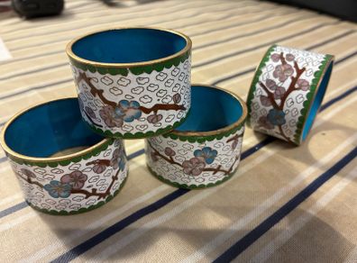 Set of four Napkin Rings