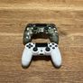 playstation 4, 2 controllers, 2 games and cable for charging controllers Image 3