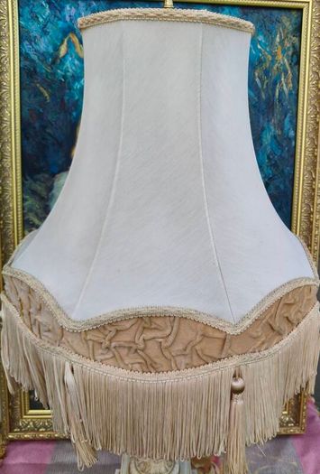 Large Vintage style Lamp