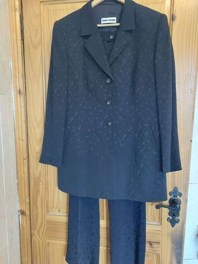 Vintage Gerry Weber ladies trouser suit (free post)