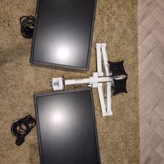 Dual Monitor arms and x2 Monitors