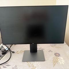 Dell U2419H 24inch Full HD IPS Monitor plus 3 Cables