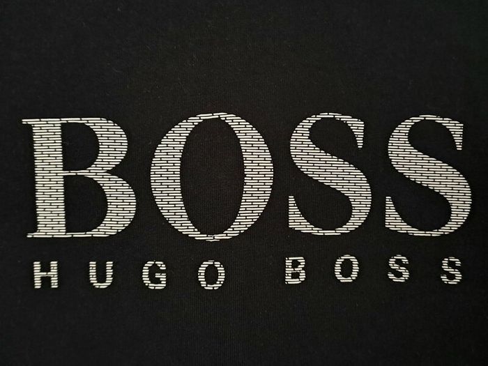 Boss Jumper / Sweatshirt (M) - Perfect Condition