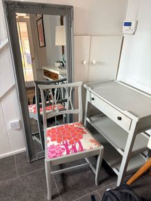 Vintage chair & console & mirror