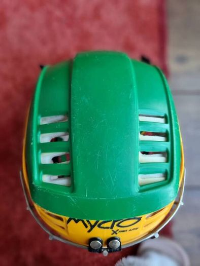 Helmet for camogue