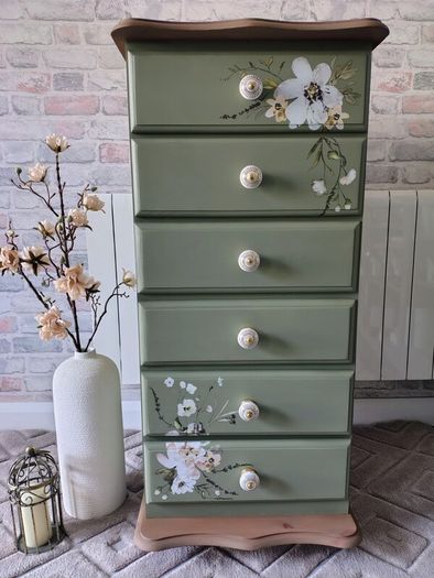 Tall Boy Chest of Drawers