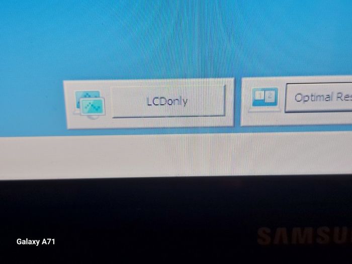 Samsung R610 15.6 inch Laptop, 3GB Ram, 300GB HDD, Intel Core 2 Duo CPU T6400 2.00GHz, indows 7 Home Premium, Chrome, Youtube, and VLC for best movie experience