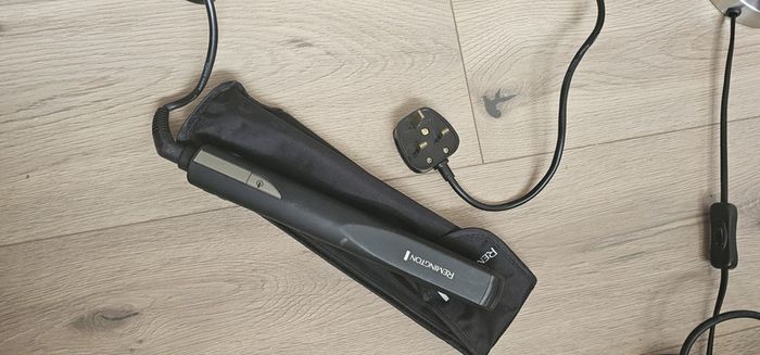 Remington Ceramic Hair Straightener