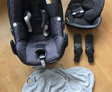 Free Maxi-Cosi Pebble Pro-Size Infant Car Seat & Adaptor for iCandy
