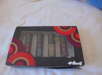 Boxed Set No. 7 Nail Varnish for Sale
