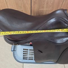 17.5 GFS Working Hunter Saddle