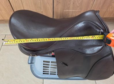 17.5 GFS Working Hunter Saddle