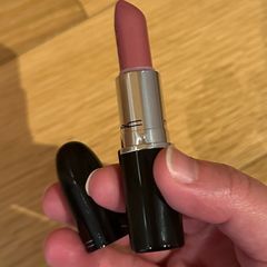 MAC lipstick Syrup
