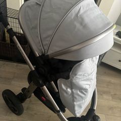 Buggy/pram/carseat